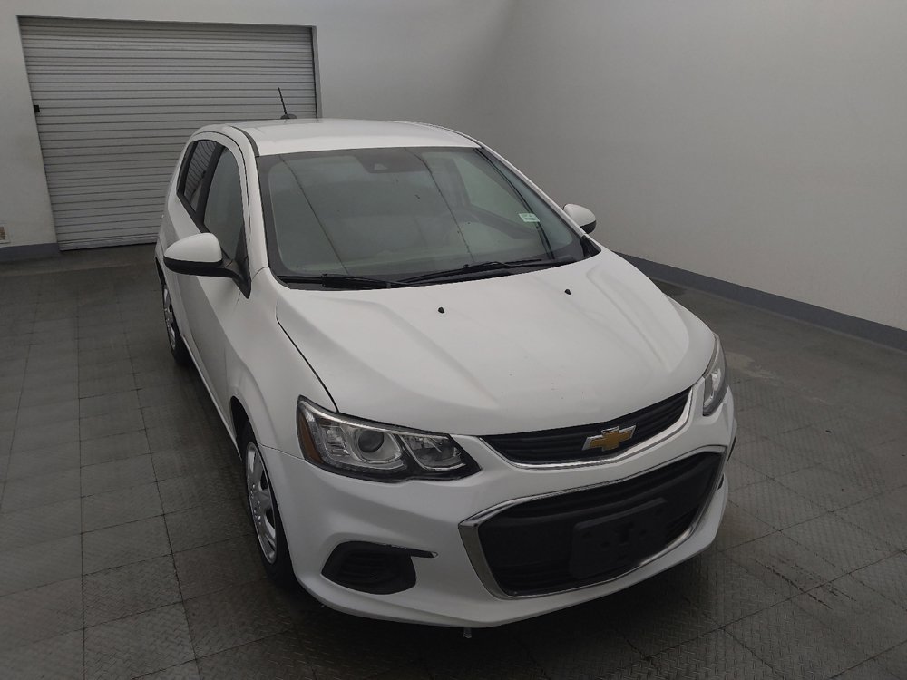 Used 2019 Chevrolet Sonic LT FWD image 14