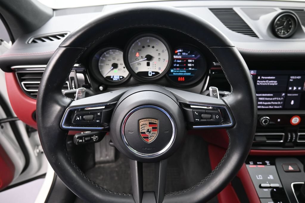 Certified 2024 Porsche Macan S AWD/4WD image 12