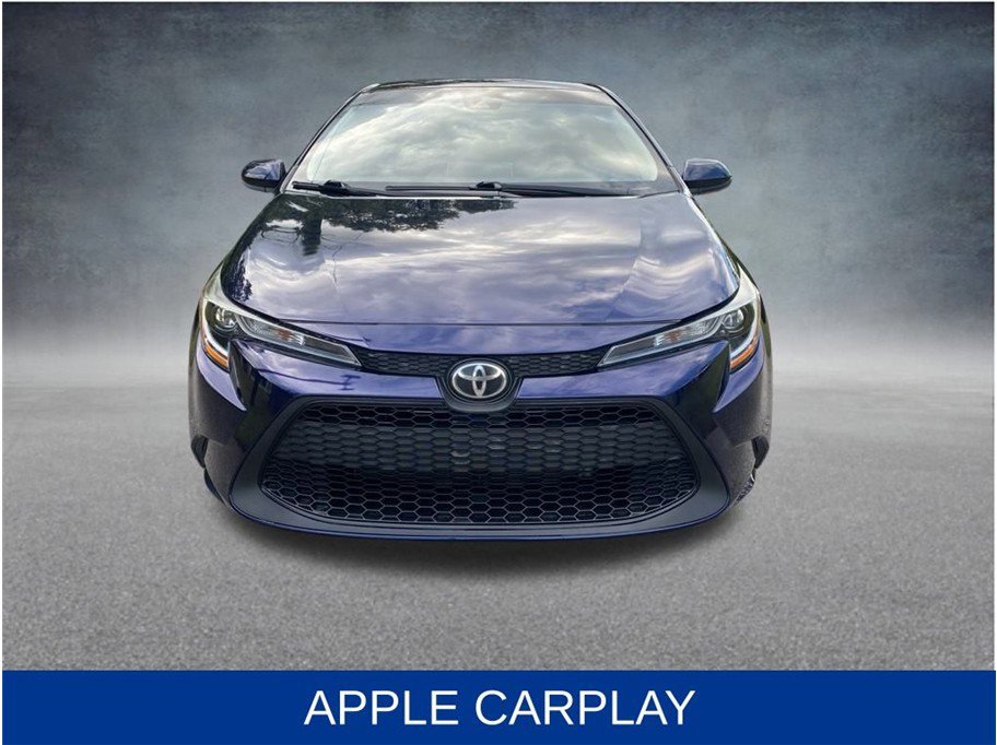 Used 2020 Toyota Corolla LE image 3