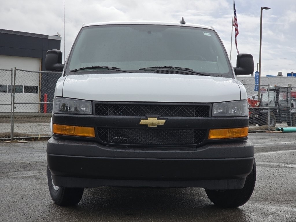 New 2025 Chevrolet Express 2500 w/ Driver Convenience Package RWD image 5