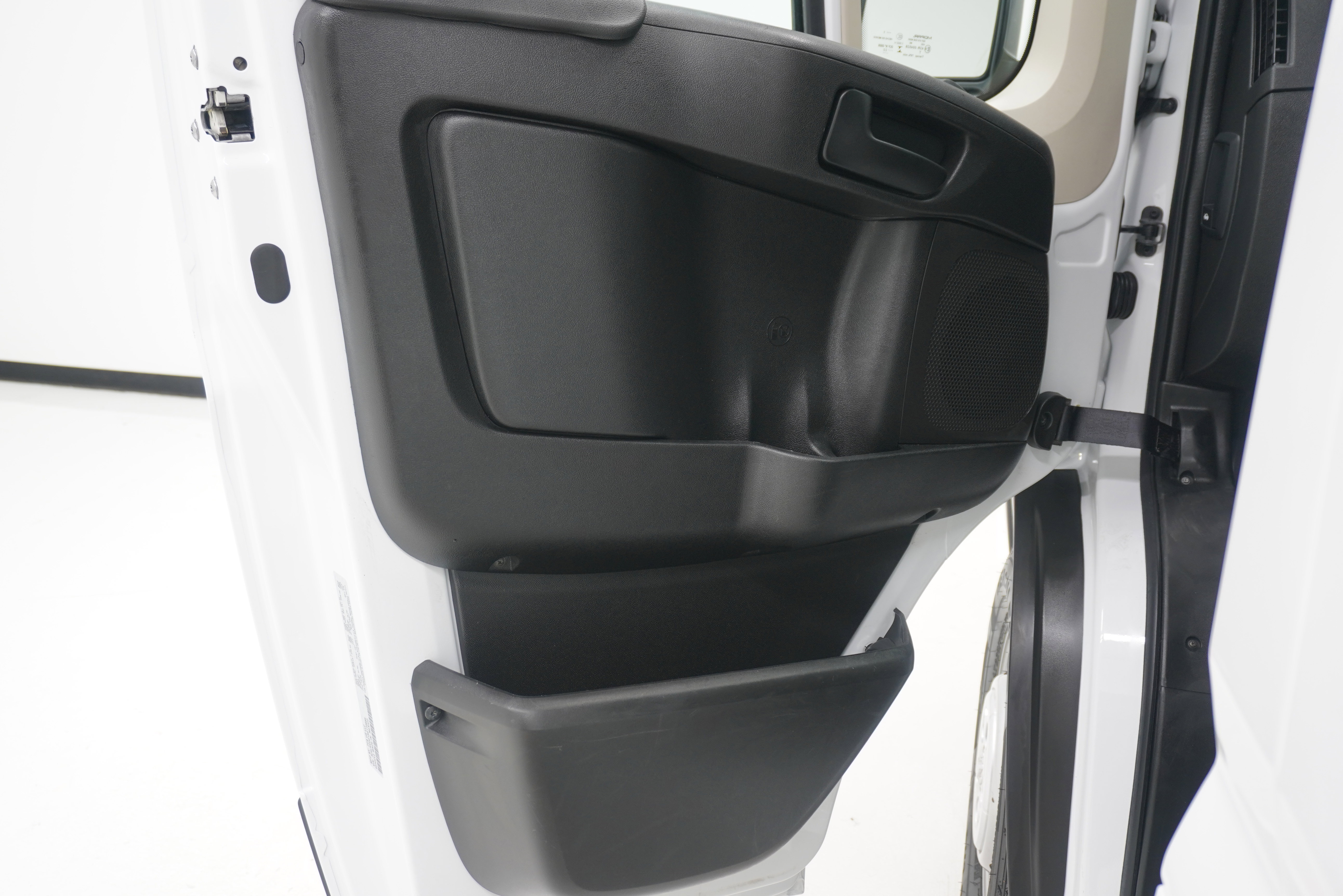 Used 2022 RAM ProMaster 2500 FWD image 12