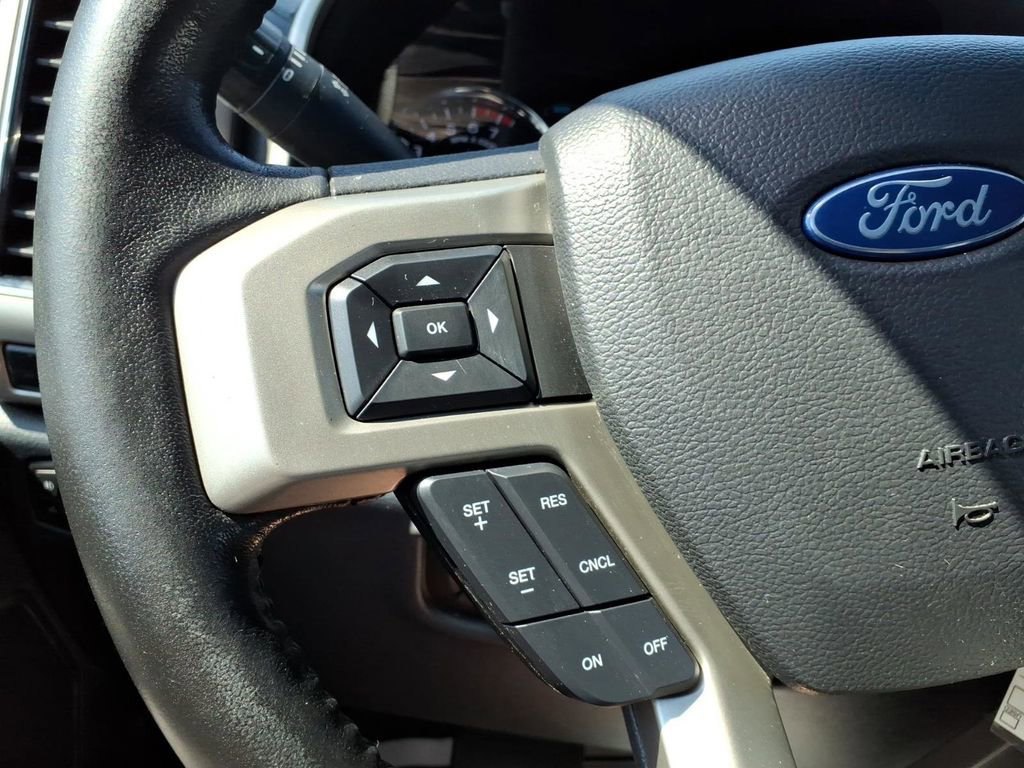 Used 2022 Ford F250 Lariat w/ Chrome Package AWD/4WD image 16