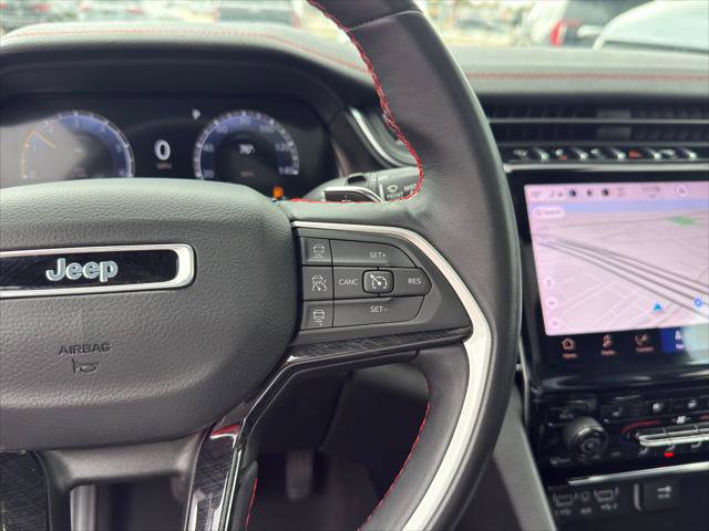 Used 2022 Jeep Grand Cherokee Trailhawk AWD/4WD image 26