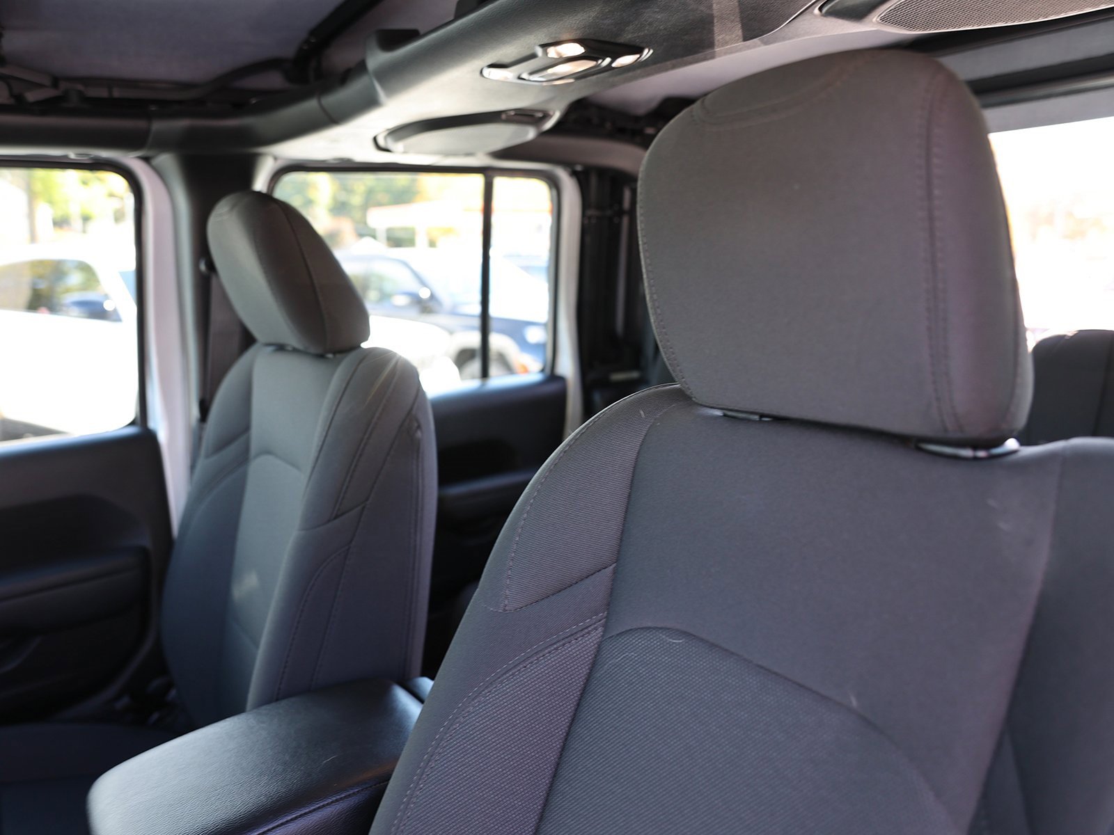 Used 2023 Jeep Gladiator Sport w/ Trailer Tow Package image 19