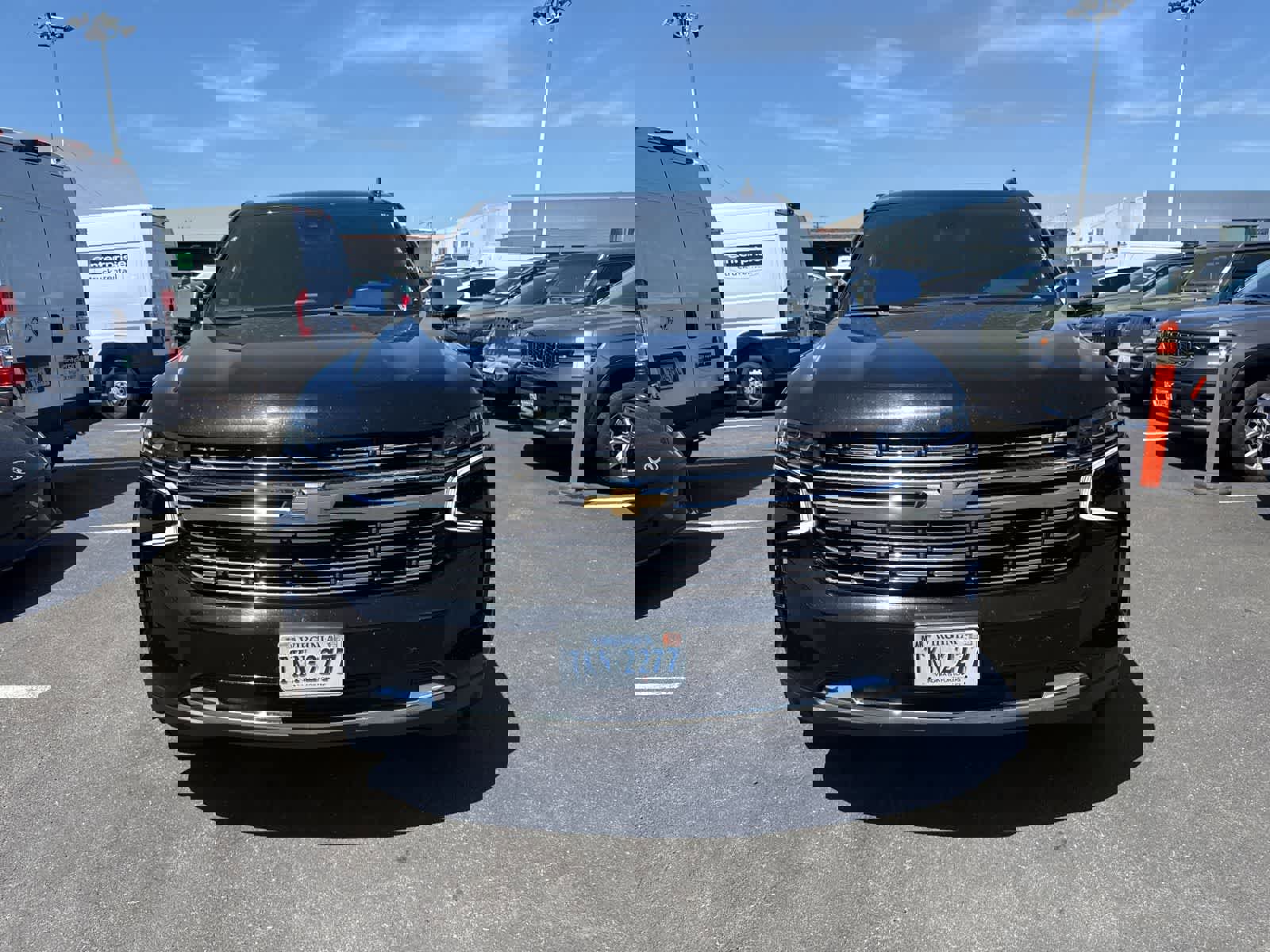 Used 2024 Chevrolet Suburban Premier AWD/4WD image 2