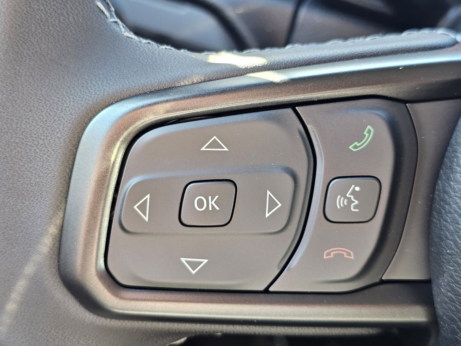 New 2026 Jeep Gladiator Sport image 18