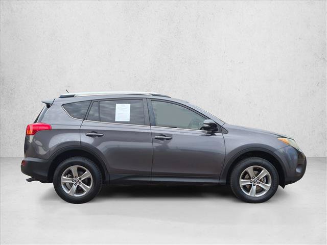 Used 2015 Toyota RAV4 XLE FWD image 4
