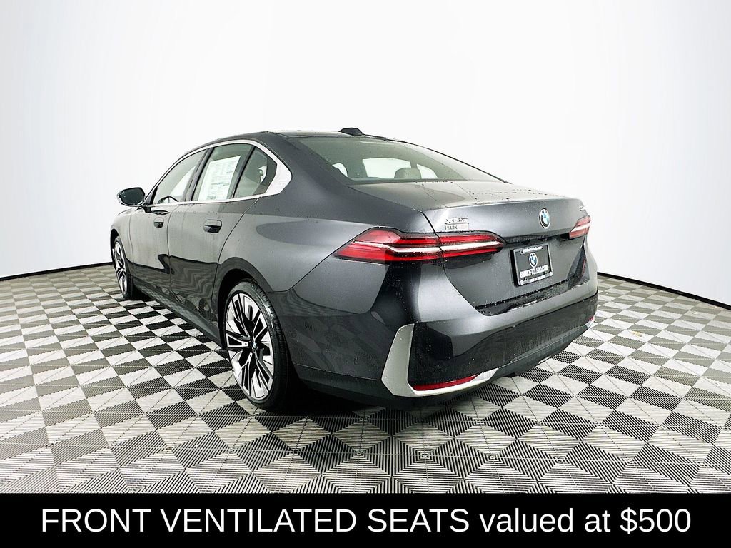 New 2026 BMW 530i xDrive w/ Premium Package image 6