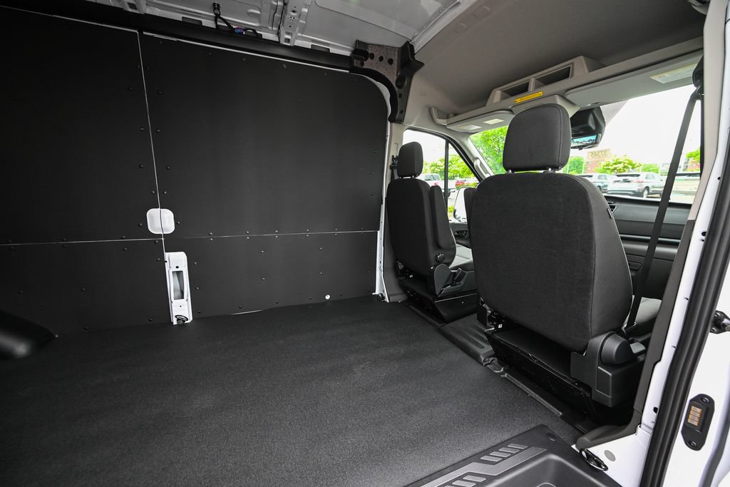 New 2026 Ford Transit 350 148 Medium Roof AWD w/ Load Area Protection Package image 21