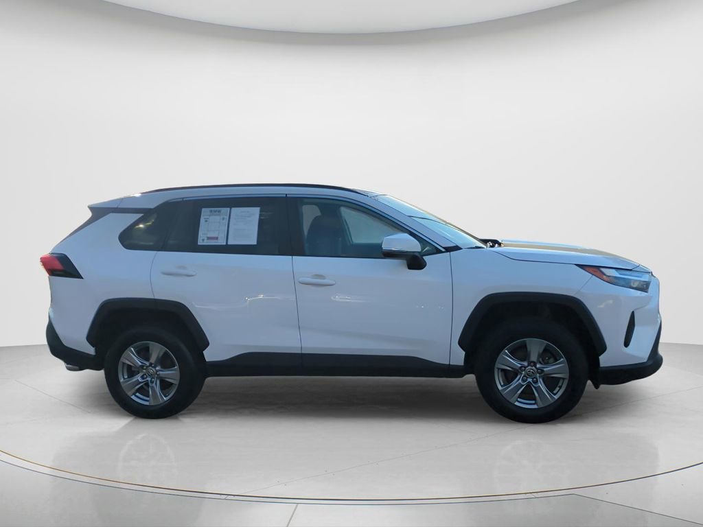 Used 2024 Toyota RAV4 XLE image 3
