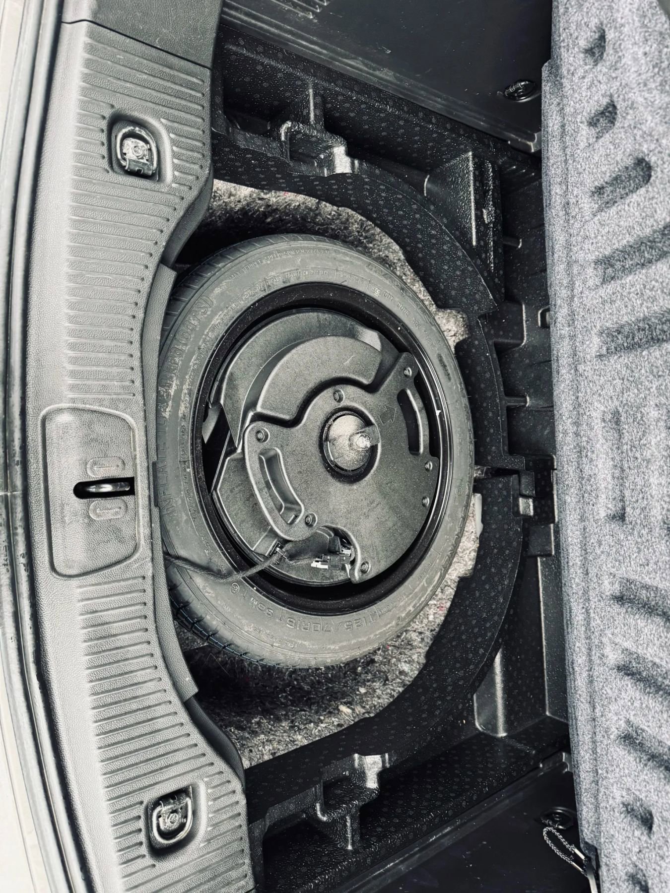 Used 2015 Buick Encore Convenience image 7