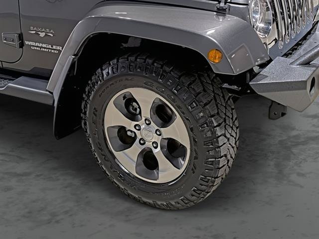 Used 2017 Jeep Wrangler Unlimited Sahara w/ Trailer Tow Group AWD/4WD image 15