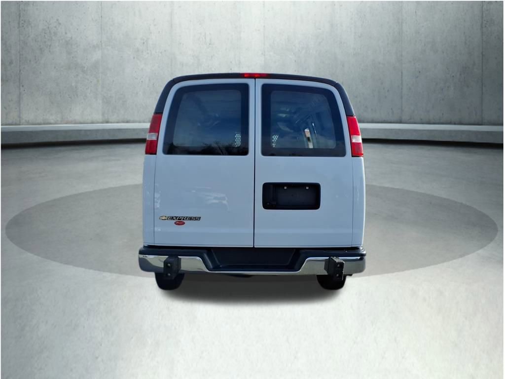 Used 2022 Chevrolet Express 2500 w/ Driver Convenience Package image 13