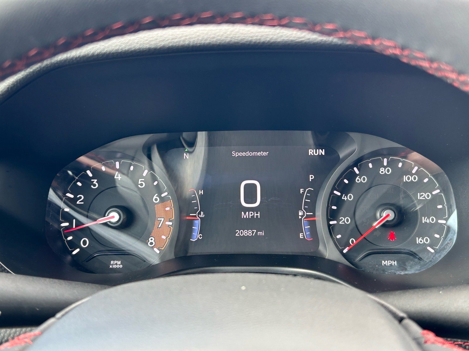 Used 2025 Jeep Compass Trailhawk AWD/4WD image 15