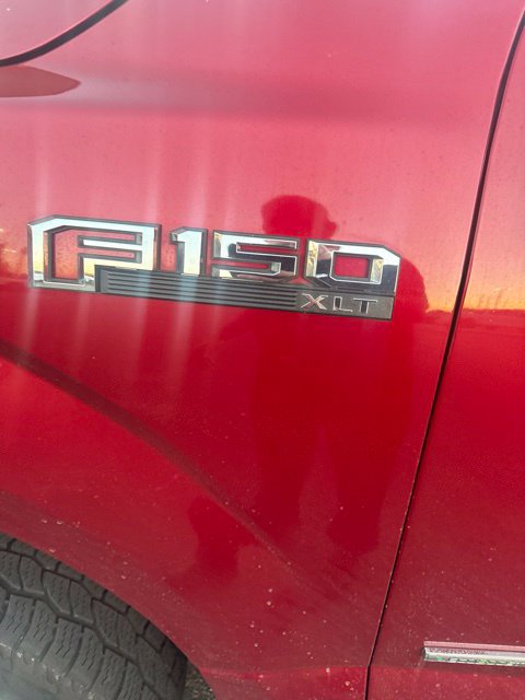 Used 2016 Ford F150 XLT w/ Equipment Group 302A Luxury AWD/4WD image 13