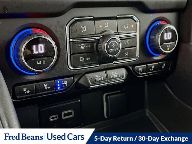 Certified 2024 Chevrolet Suburban Premier w/ Advanced Technology Package AWD/4WD image 18
