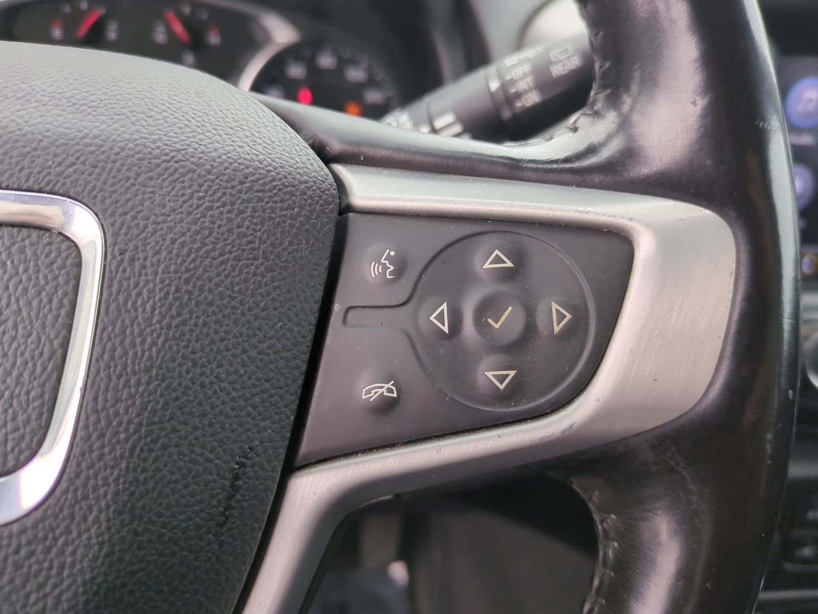 Used 2018 GMC Terrain SLT w/ Preferred Package image 31