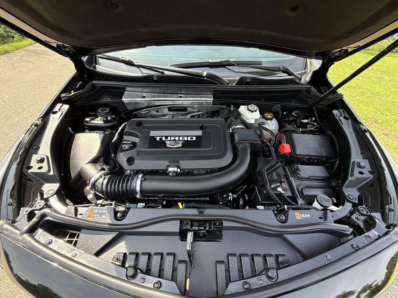 Used 2023 Cadillac XT4 Sport image 25