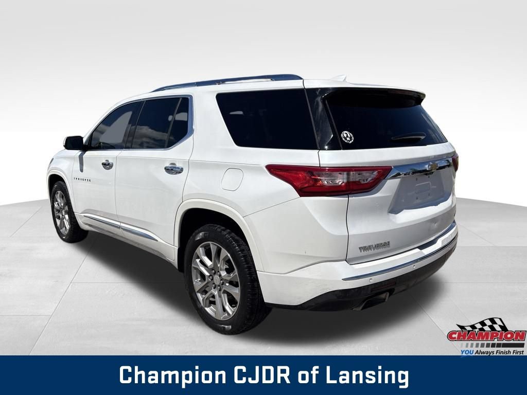 Used 2019 Chevrolet Traverse Premier w/ Driver Confidence II Package FWD image 5