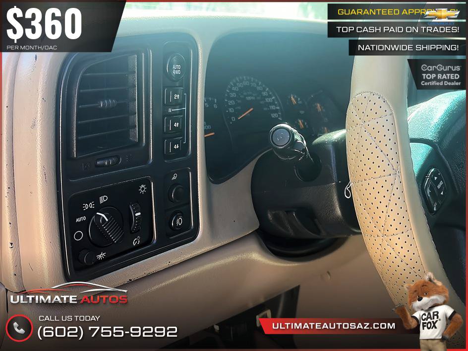 Used 2004 Chevrolet Avalanche 2500 w/ Preferred Equipment Group AWD/4WD image 3
