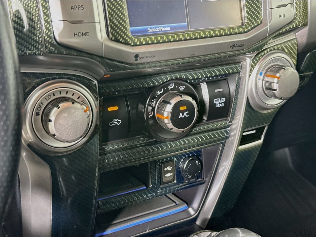 Used 2015 Toyota 4Runner SR5 AWD/4WD image 16