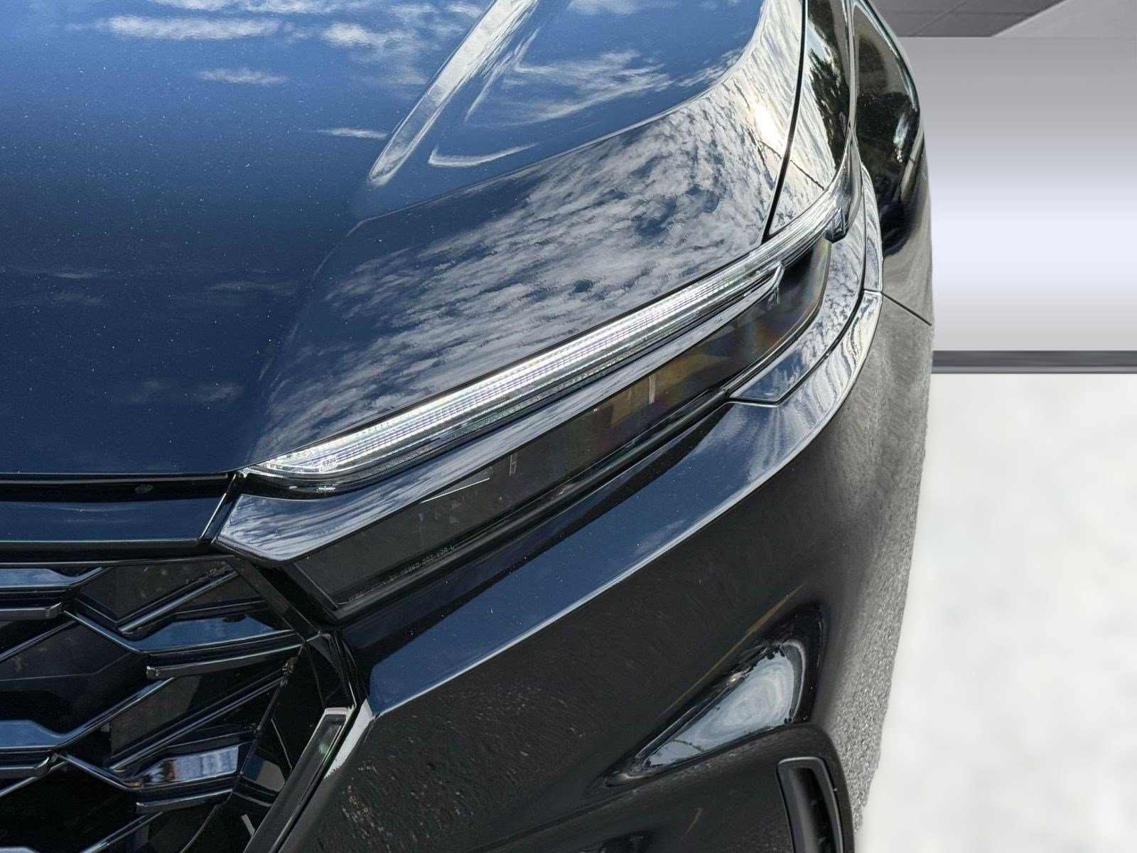 Used 2023 Honda CR-V Sport image 10