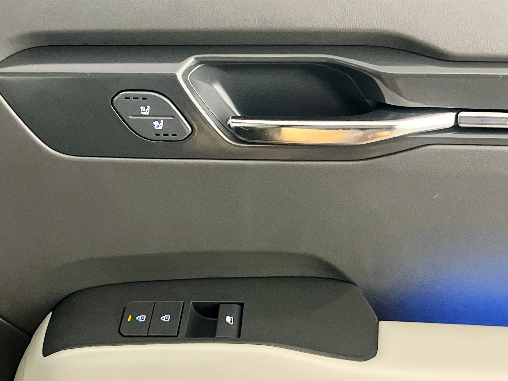 Used 2024 Kia EV9 Land image 31