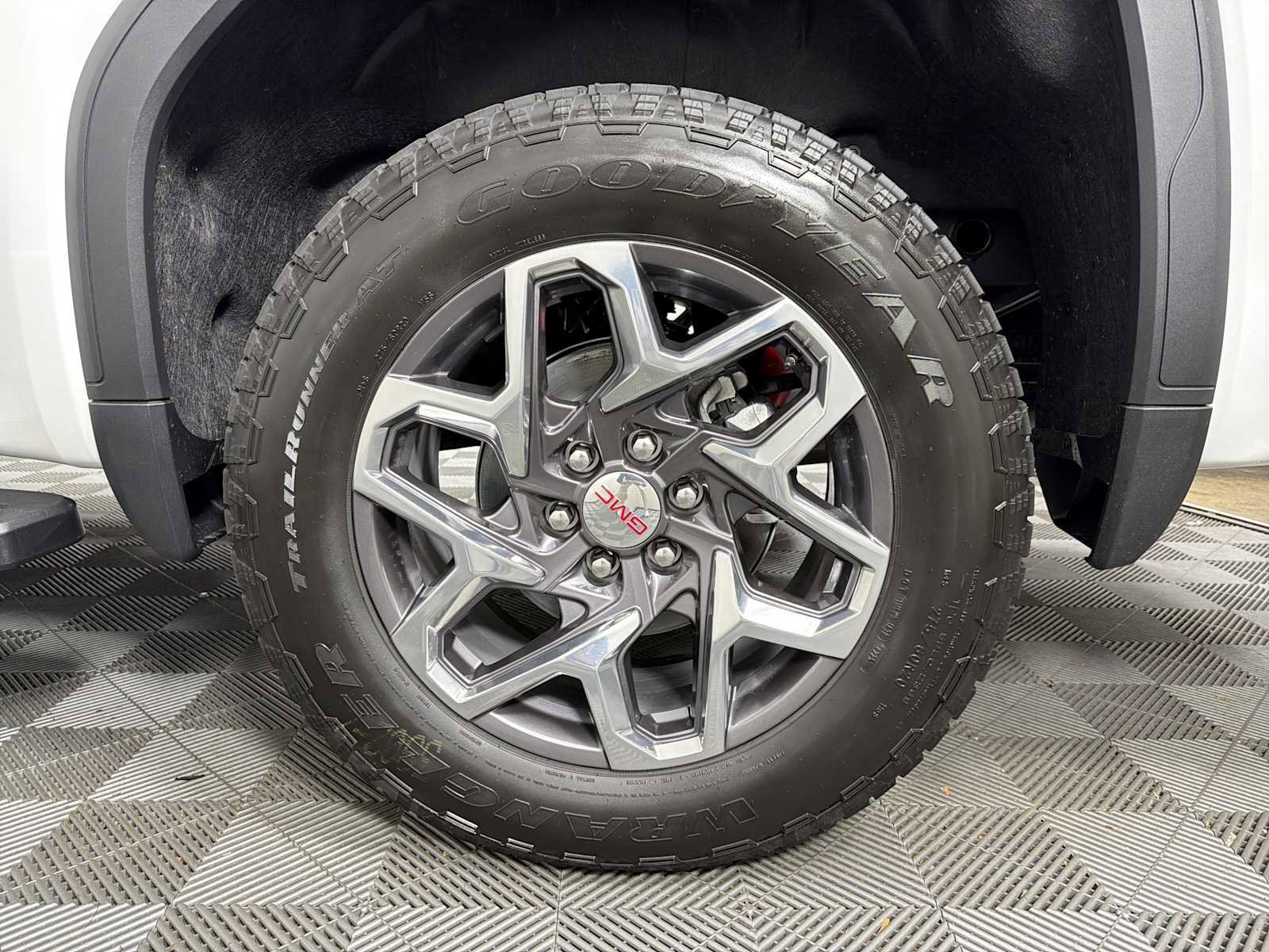 New 2026 GMC Sierra 1500 SLT w/ SLT Premium Plus Package AWD/4WD image 34