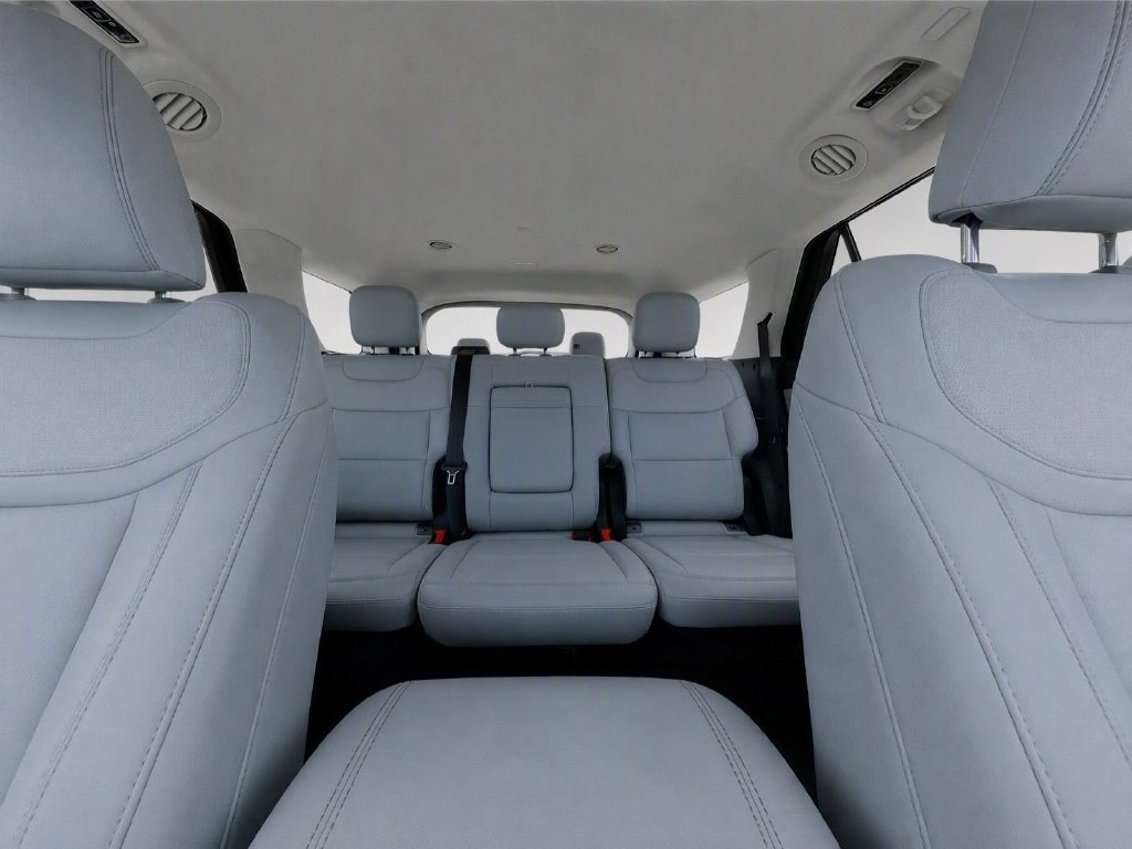 New 2026 Ford Explorer Active w/ Active Comfort Package RWD image 15