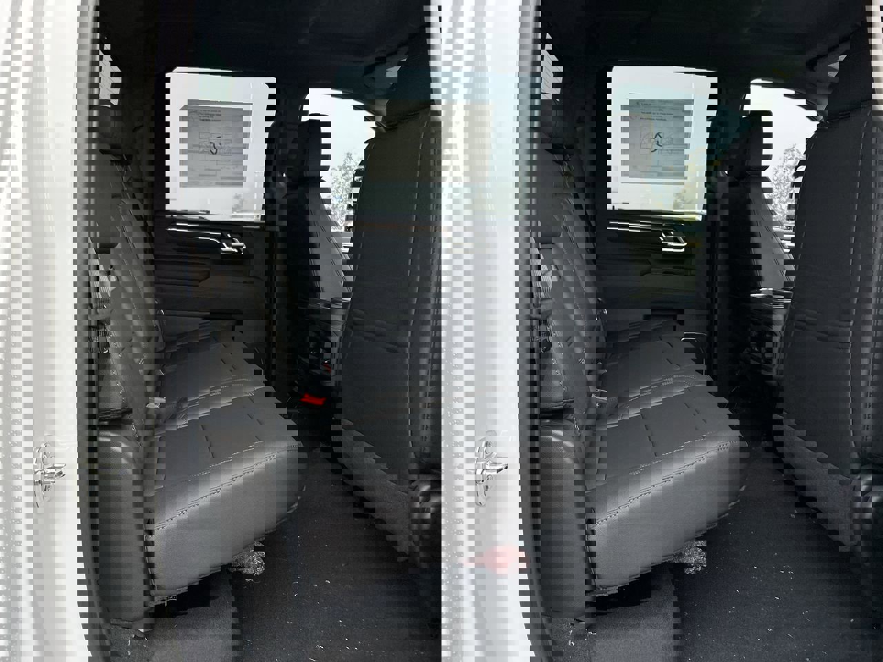 New 2026 Chevrolet Silverado 3500 LT image 23