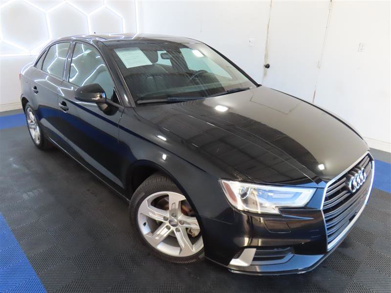 Used 2018 Audi A3 2.0T Premium image 5