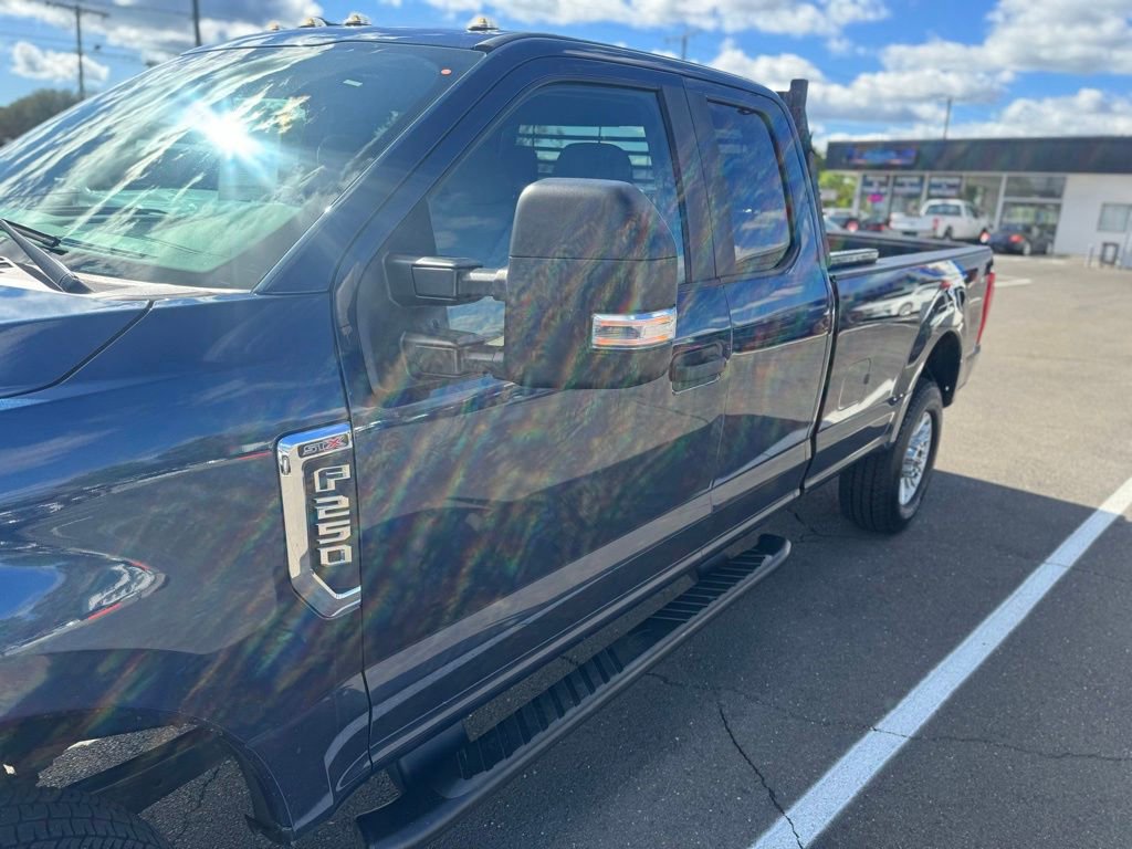 Used 2020 Ford F250 XL w/ STX Appearance Package AWD/4WD image 15