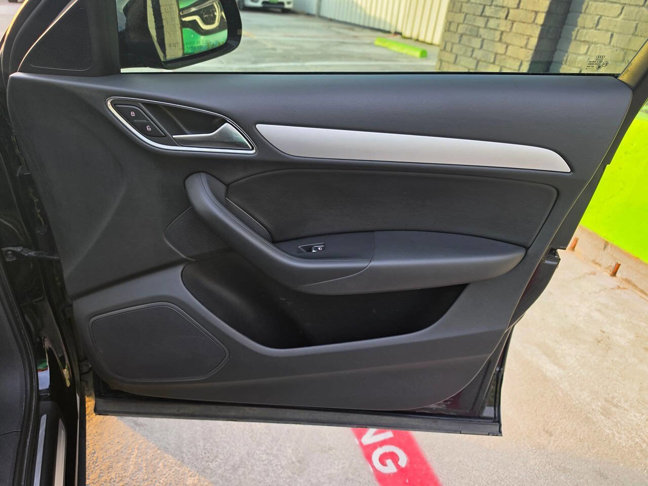 Used 2018 Audi Q3 2.0T Premium image 26