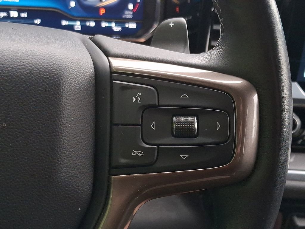 Used 2023 Chevrolet Silverado 1500 High Country AWD/4WD image 23
