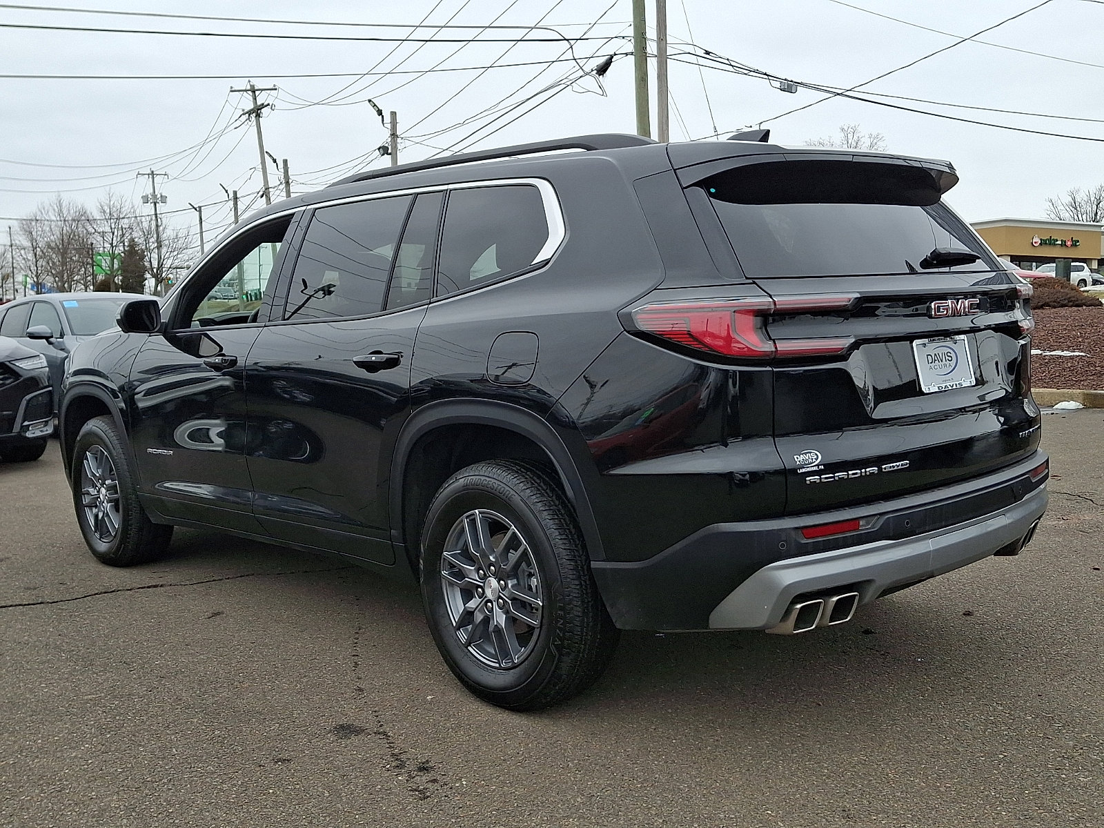 Used 2025 GMC Acadia Elevation AWD/4WD image 6