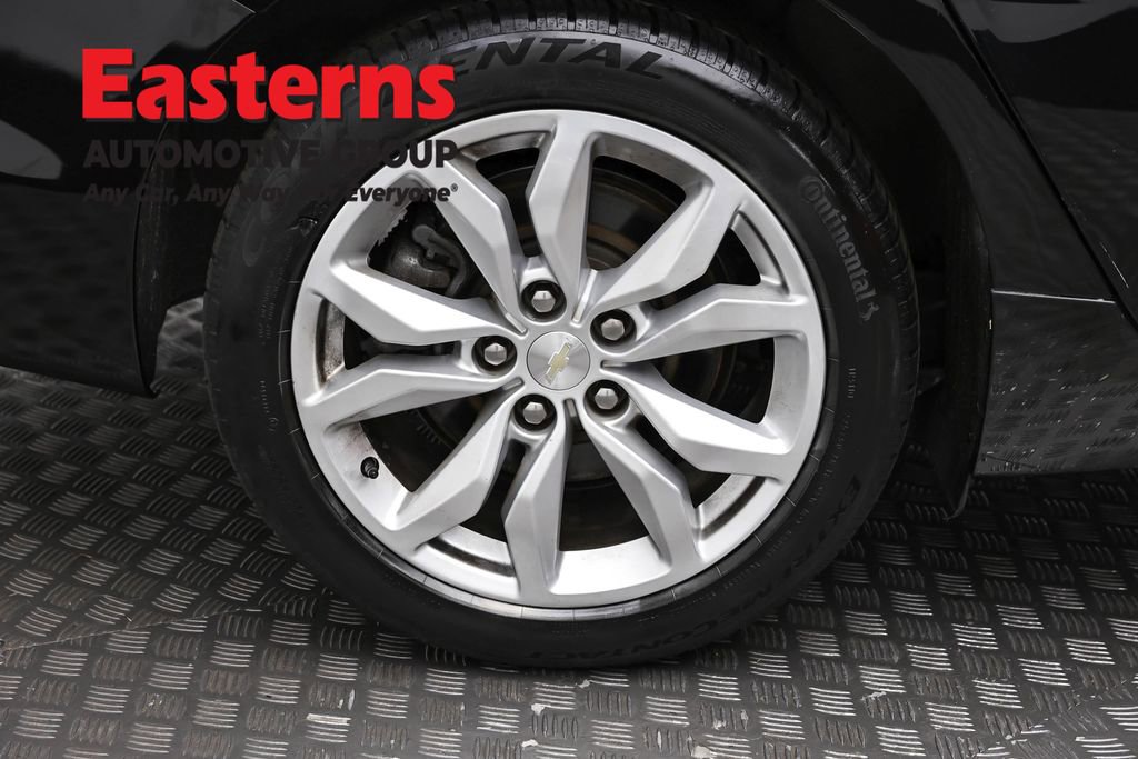 Used 2019 Chevrolet Impala LT FWD image 30