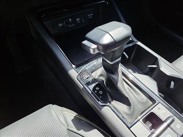 Used 2025 Kia K5 GT image 11