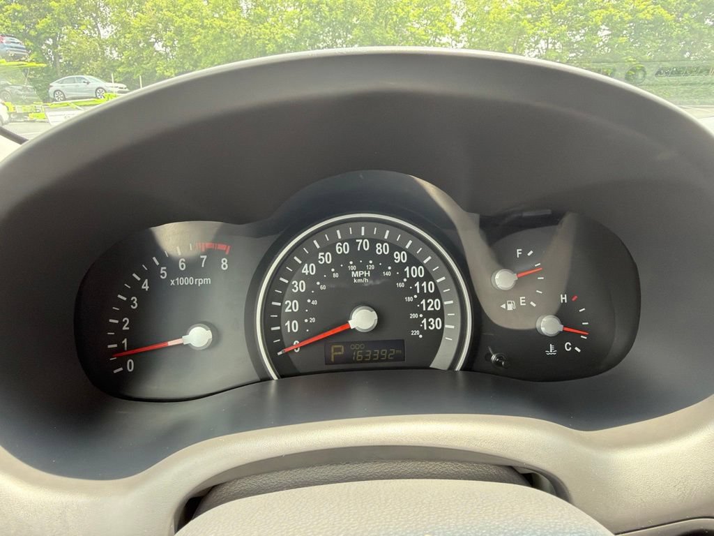 Used 2014 Kia Sedona EX FWD image 29