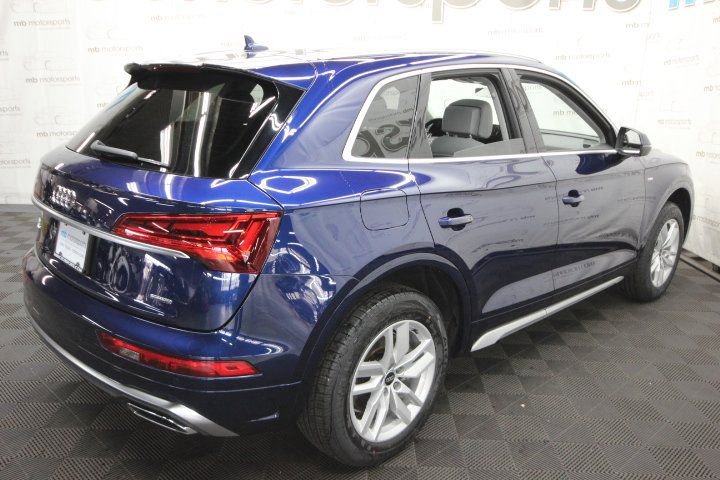 Used 2022 Audi Q5 2.0T Premium w/ Convenience Package AWD/4WD image 7