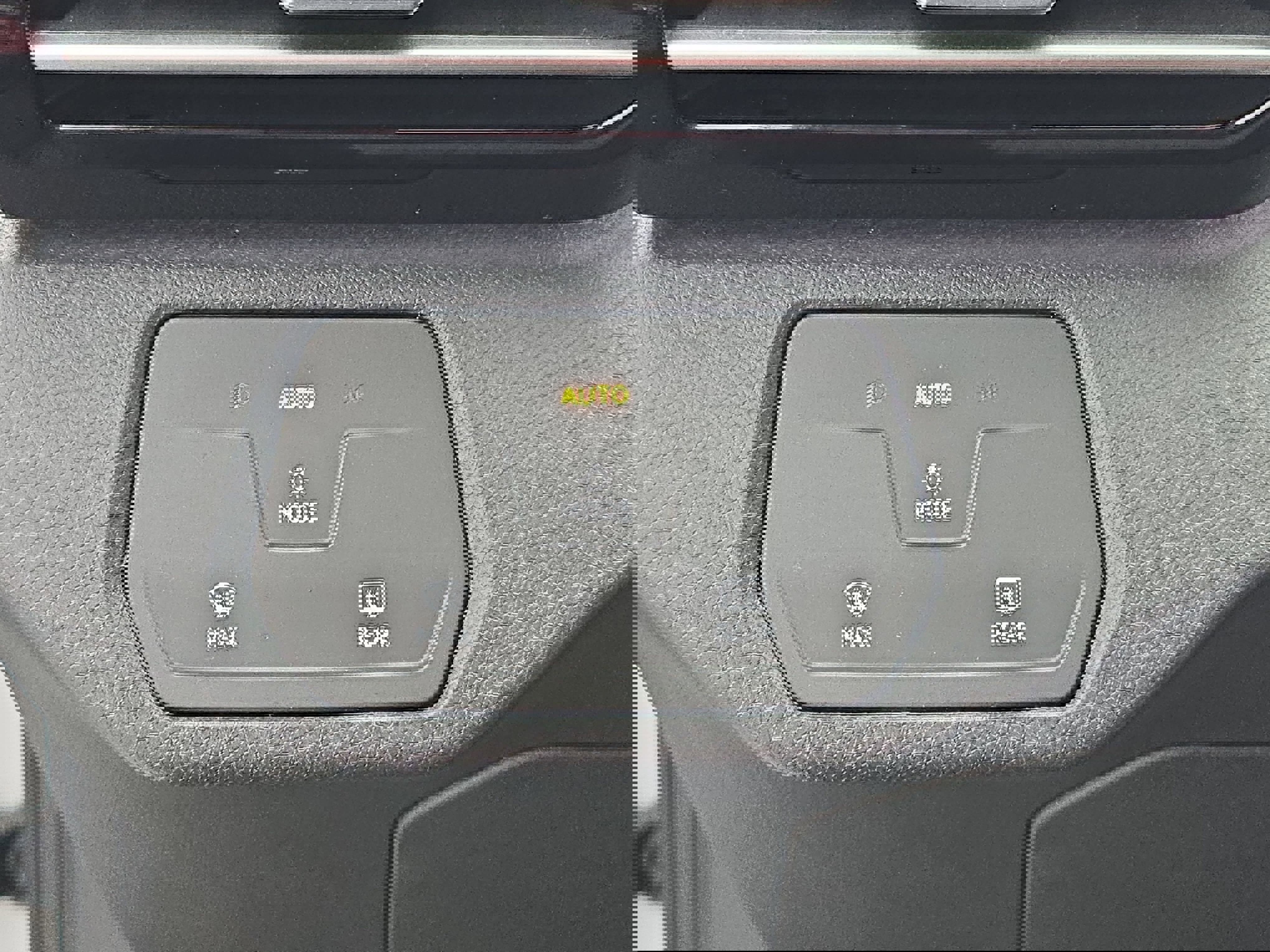 Used 2024 Volkswagen ID.4 2WD image 25