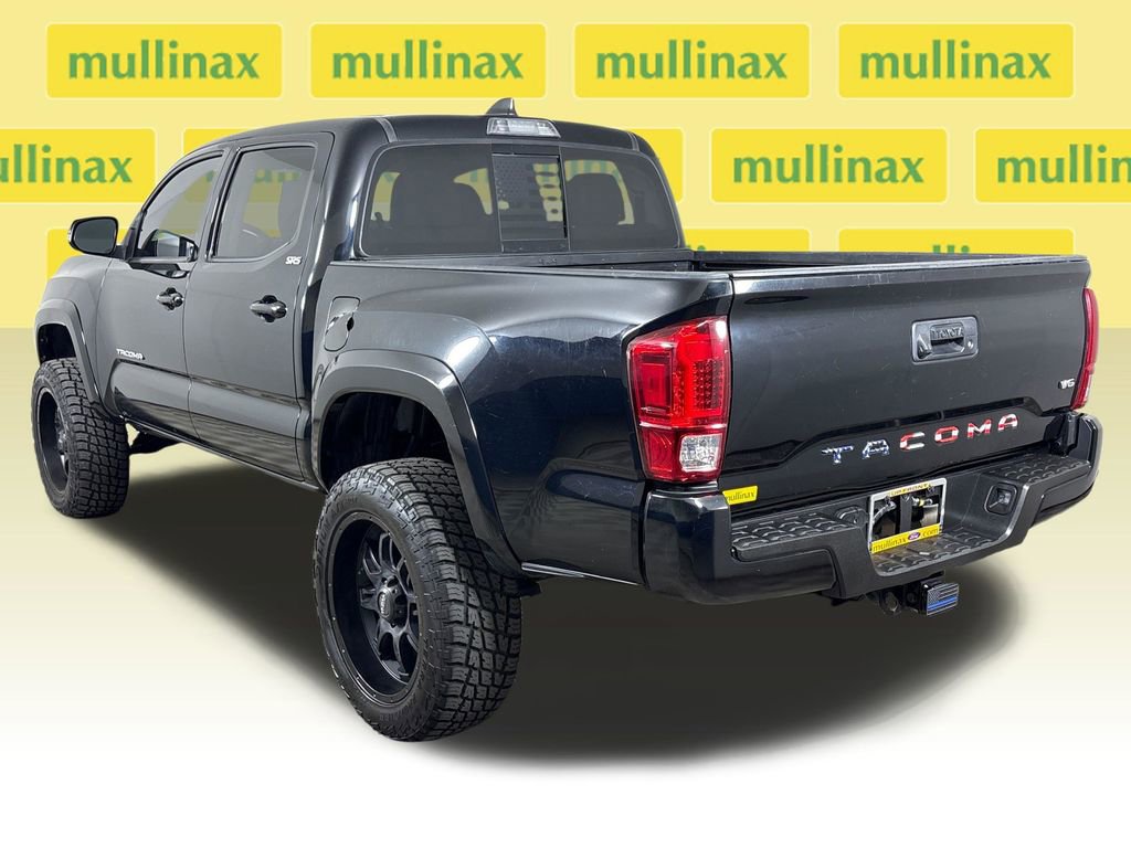 Used 2022 Toyota Tacoma SR5 w/ Technology Package RWD image 12