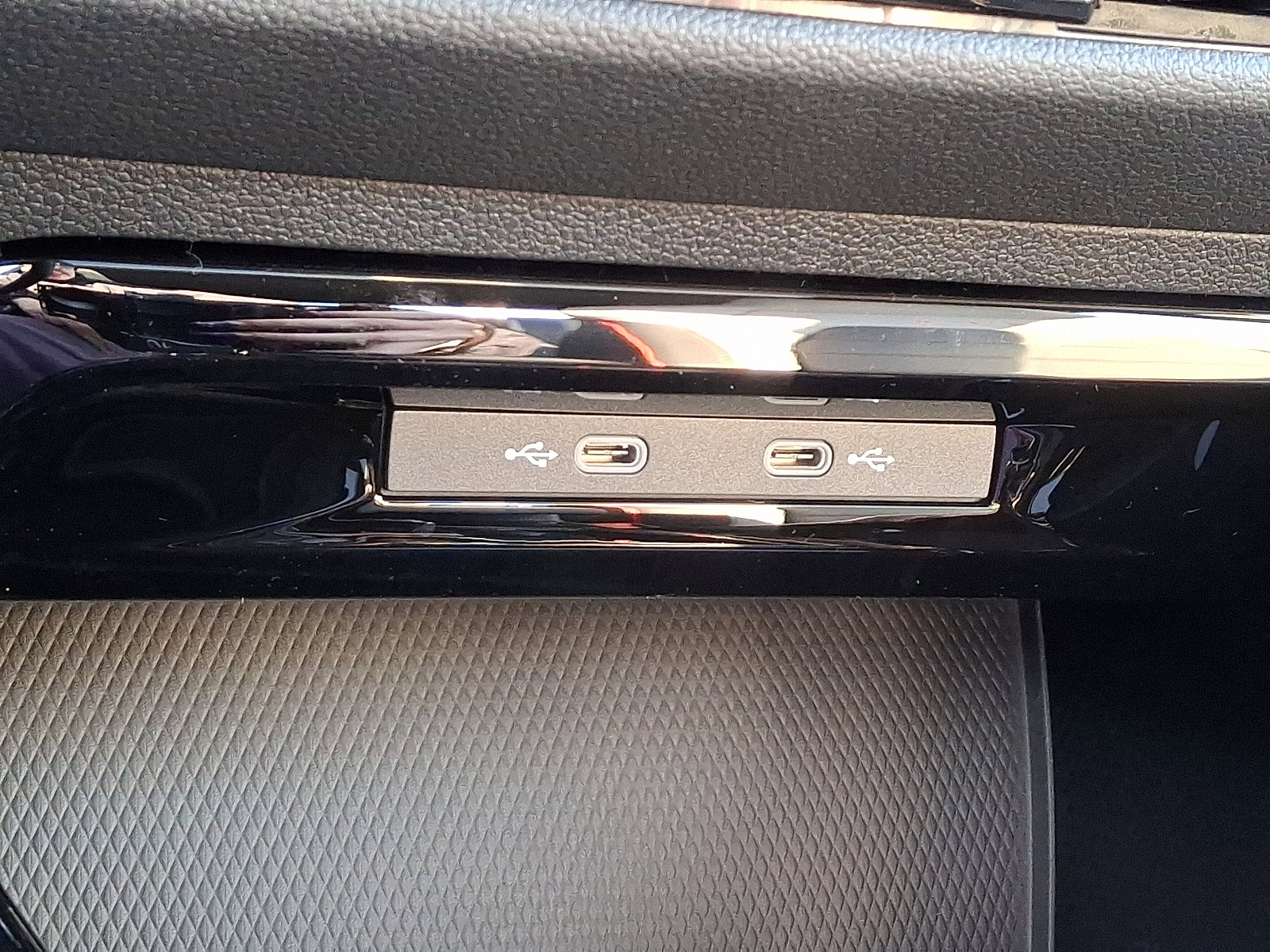 New 2026 Volkswagen GTI SE image 16