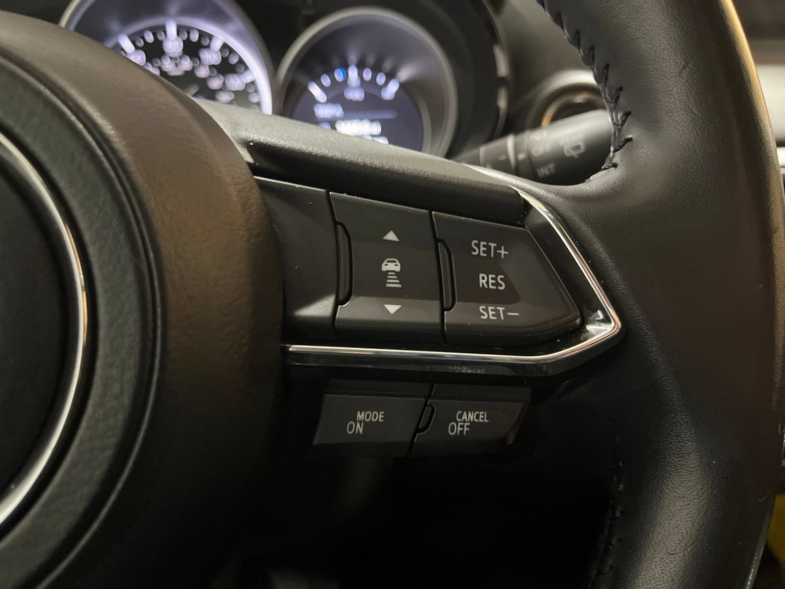 Certified 2022 MAZDA CX-9 Touring AWD/4WD image 23