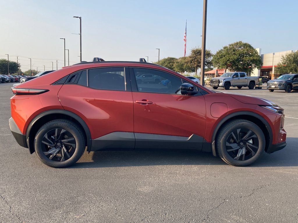New 2026 Toyota C-HR AWD/4WD image 3