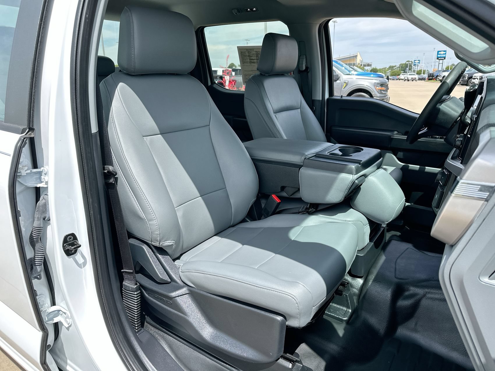 Used 2023 Ford F150 XL w/ XL Chrome Appearance Package AWD/4WD image 23