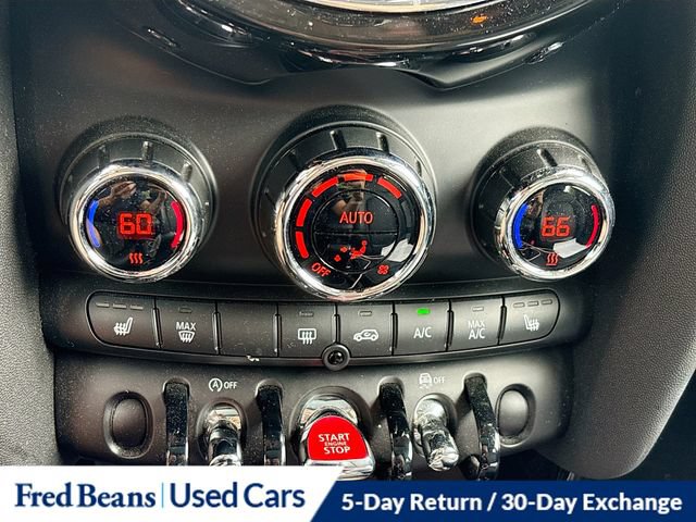 Used 2021 MINI Cooper 4-Door Hardtop FWD image 21