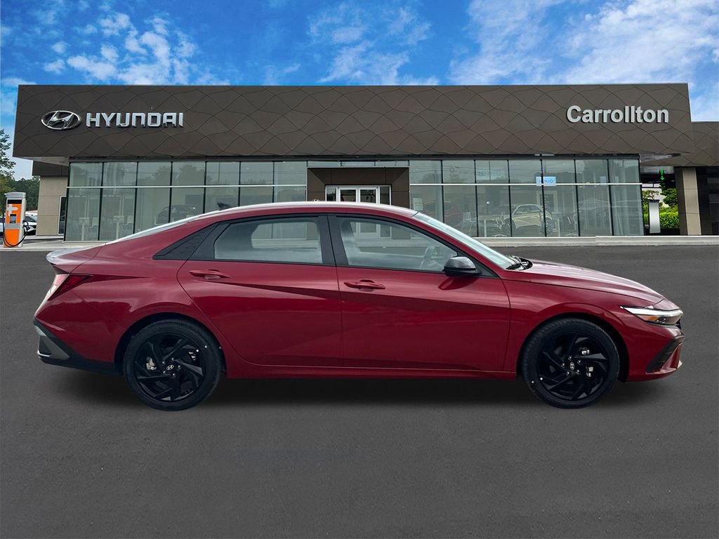 New 2026 Hyundai Elantra Sport image 4