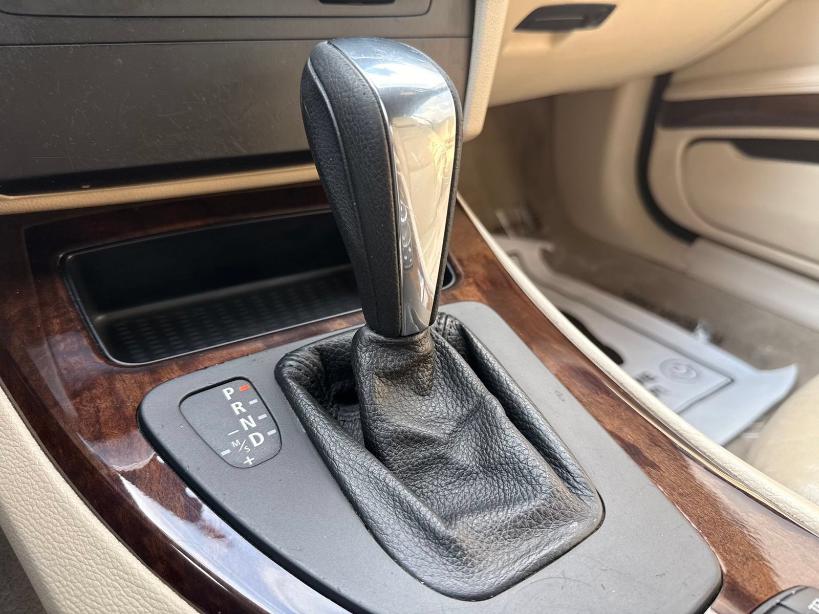 Used 2011 BMW 328i Convertible RWD image 24