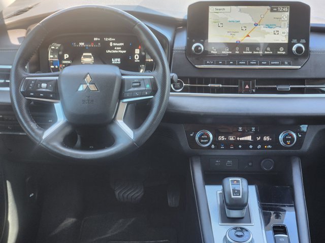 Used 2023 Mitsubishi Outlander SEL FWD image 26
