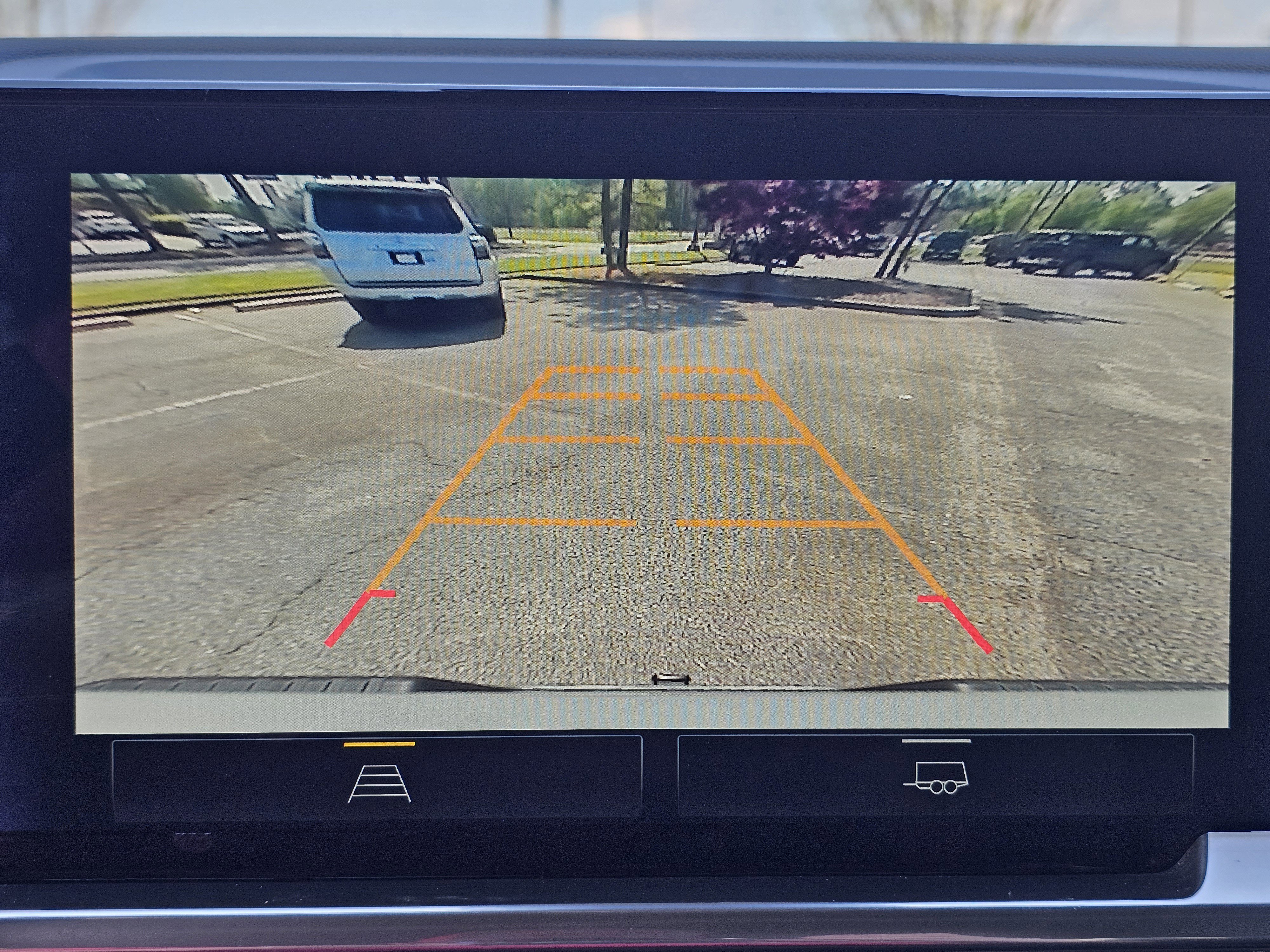 Used 2024 Chevrolet Silverado 1500 LT AWD/4WD image 29